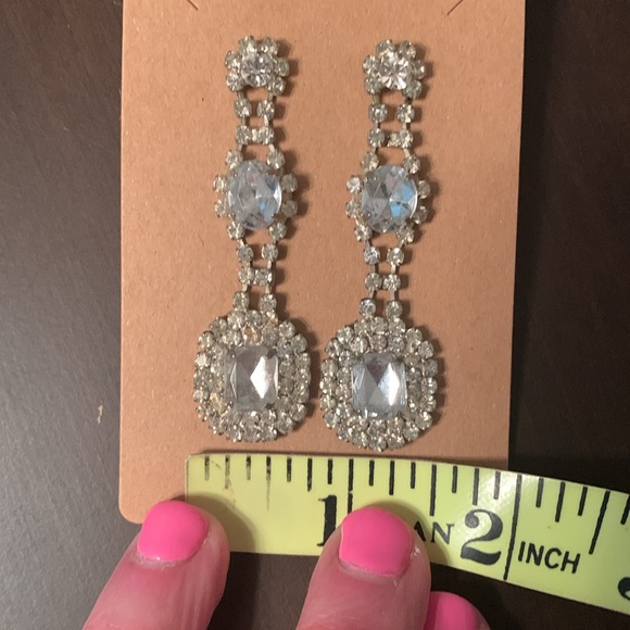 Silver Chandelier Earrings EUC - Picture 6 of 6